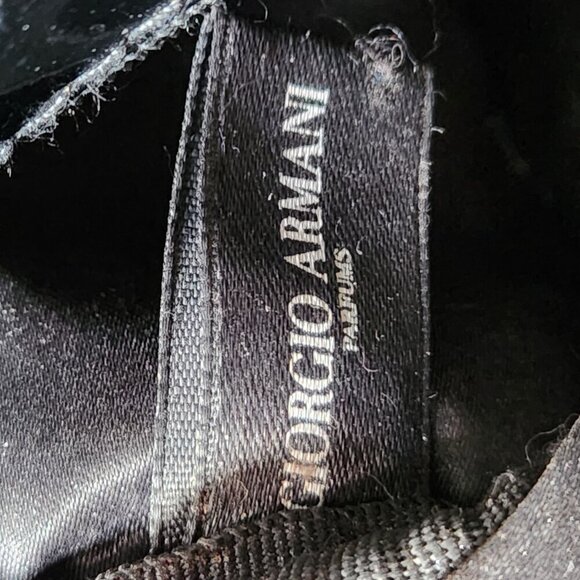 Giorgio Armani Parfums small black and gold cosmetic travel bag NWOT - Picture 7 of 7